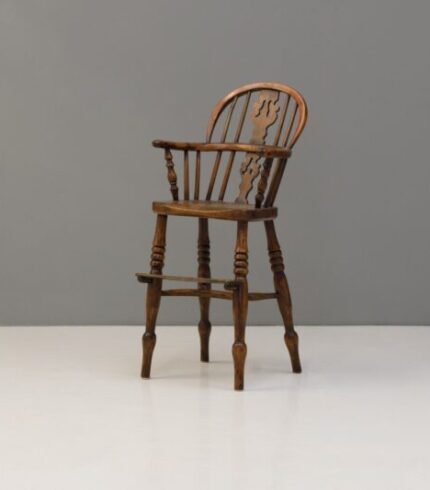 childs-windsor-chair-1840s-2.jpg